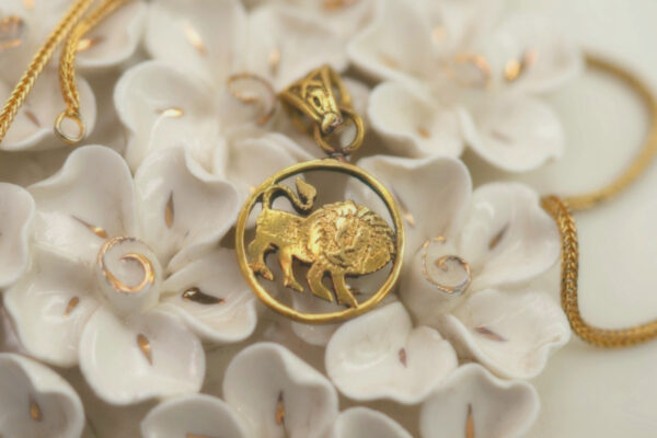 Simha Rashi Locket - Image 3